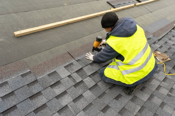 Best Emergency Roof Repair  in Indianola, WA